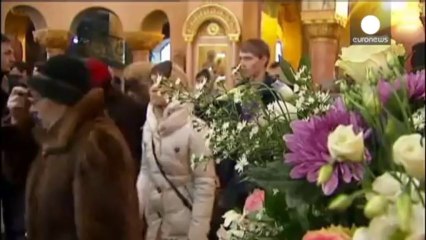 Russia: migliaia in coda al freddo per ammirare le reliquie dei Re Magi