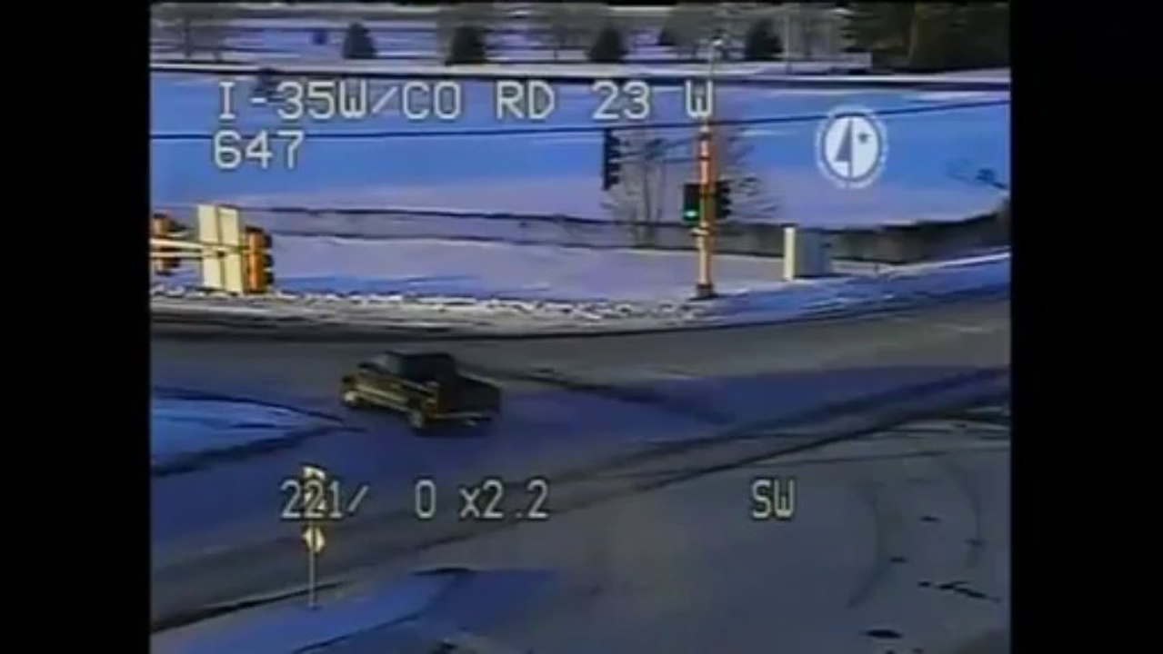 Wild car chase in Minnesota