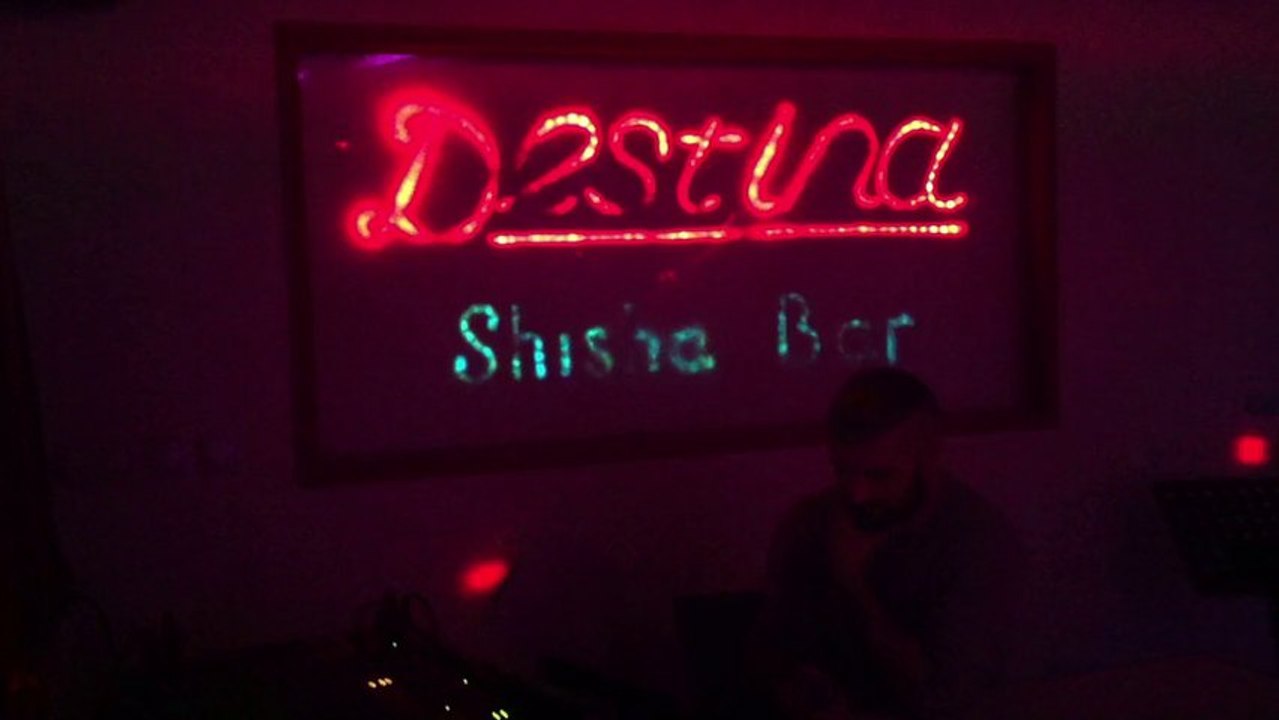 Kadir - HUZURUM KALMADI ( Ferdi Tayfur ) 2014 canli performans