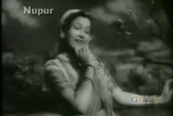 LATA MANGESHKAR - Taqdir Jaga Kar Aayee Hoon - DULARI