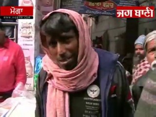 ਡਾਕਟਰ ਨੇ ਸ਼ਰਾਬ ਦਾ ਲੰਗਰ ਲਾ ਕੇ ਮਨਾਈ ਲੋਹੜੀ