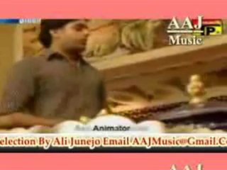 Be Dardan Je Des main.singer is Ahmed Mughal