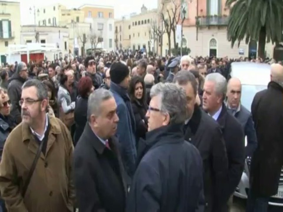 TRISTEZZA E COMMOZIONE MATERA13-1-2014