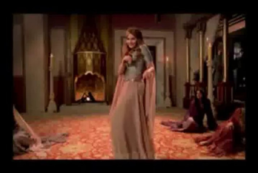 Hurrem Sultan Dance by Mera Sultan geokahanilive.blogspot.com