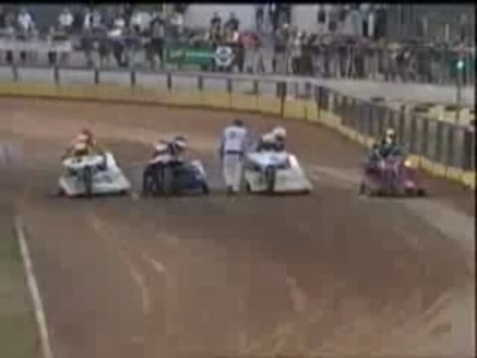 Side car speedway