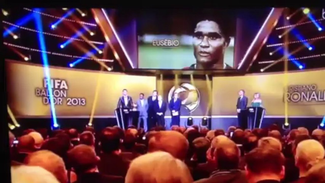 CR7 sacré Ballon d'or 2013