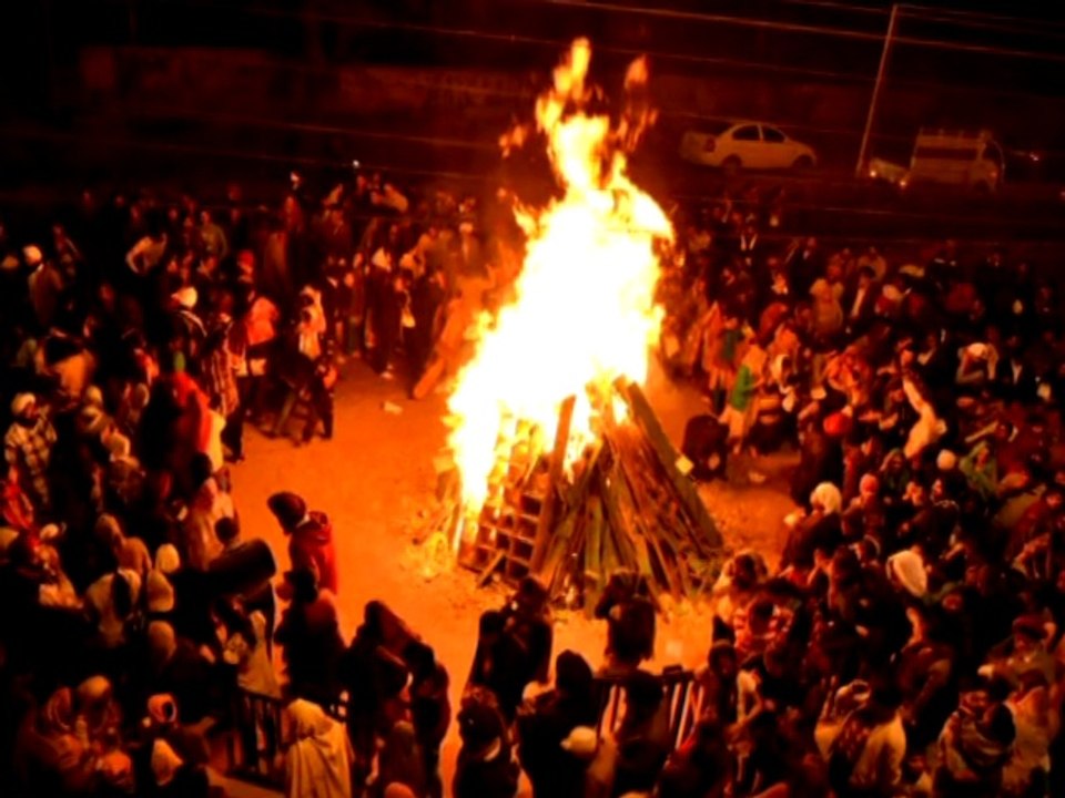 Aaj Sare Lohri Nu Manavange Female - Lohri Dhamaal