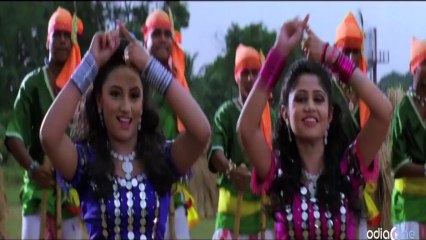 Télécharger la video: Odia Movie Love Master - Hai Mate Chapan Chori Full Song Video