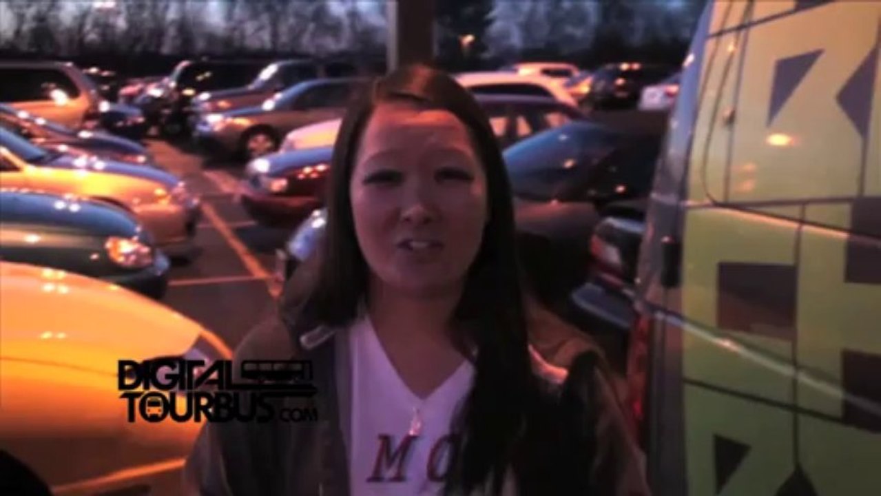 Invisible Children / Jason Russell - BUS INVADERS Ep. 241