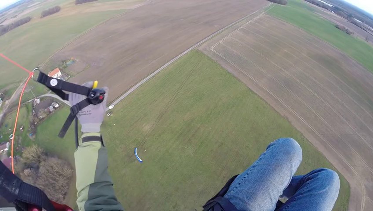 1er essai de la GoPro de François en paramoteur