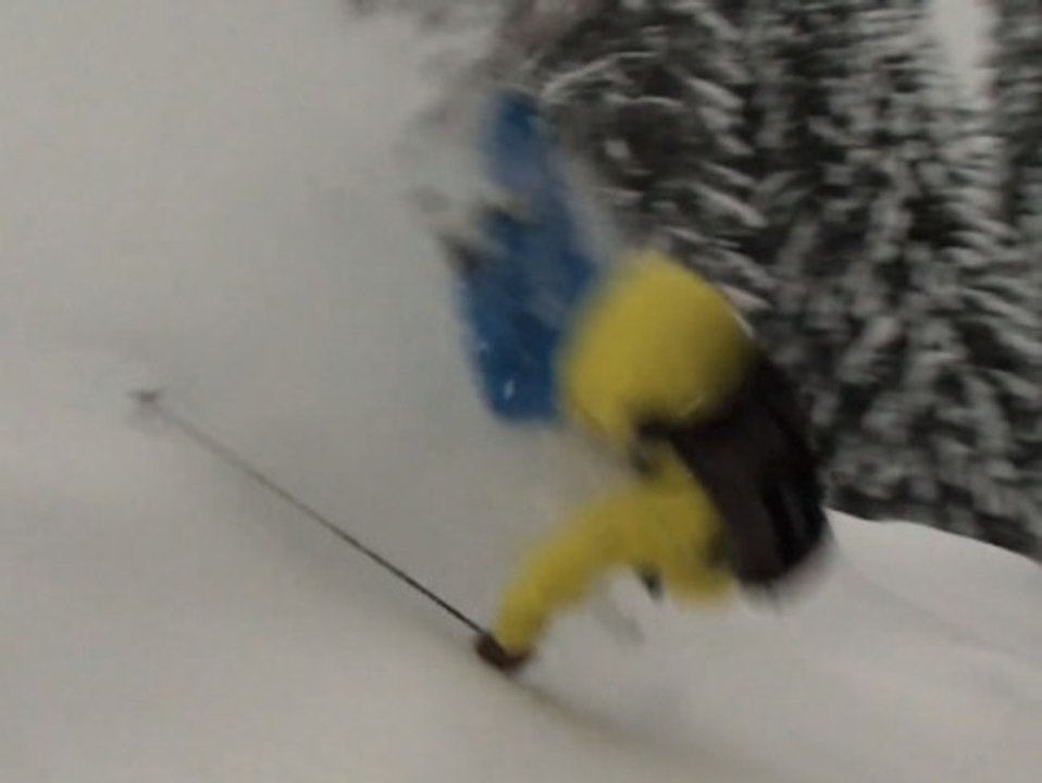Ski and snowboard crashes : sick !