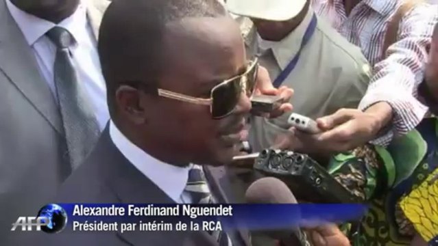 Centrafrique: le président s'engage à ramener l'ordre à Bangui