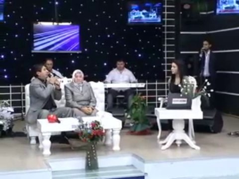 ONUR BOZATLI....UZUN HAVA..KIRMIZI GULLERİN..ONURLU TURKULER MEDYA TV