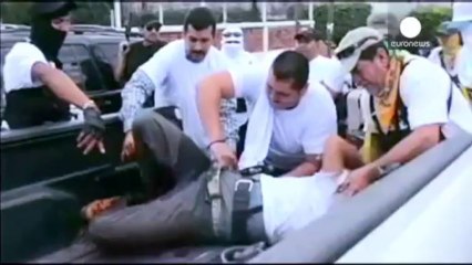 Mexico calls on vigilantes to stand down in drug gang conflict