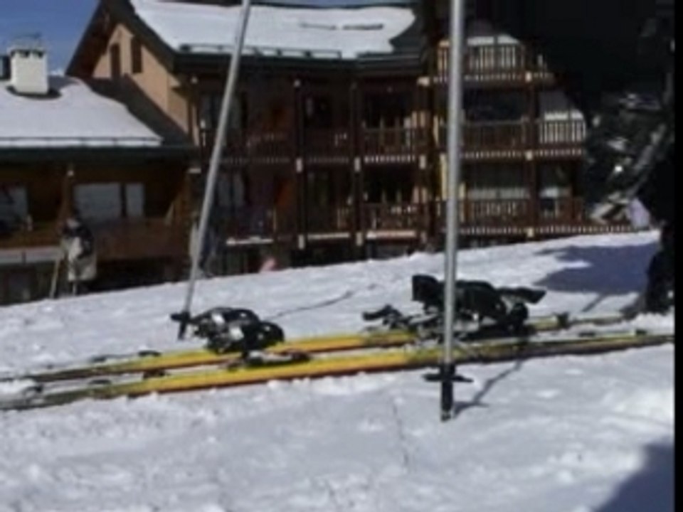 2005 - 02-2005 - Les ménuires