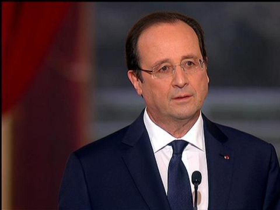 Hollande: "mon indignation est totale" vis-à-vis de Closer, mais pas de poursuite judiciaire - 14/01