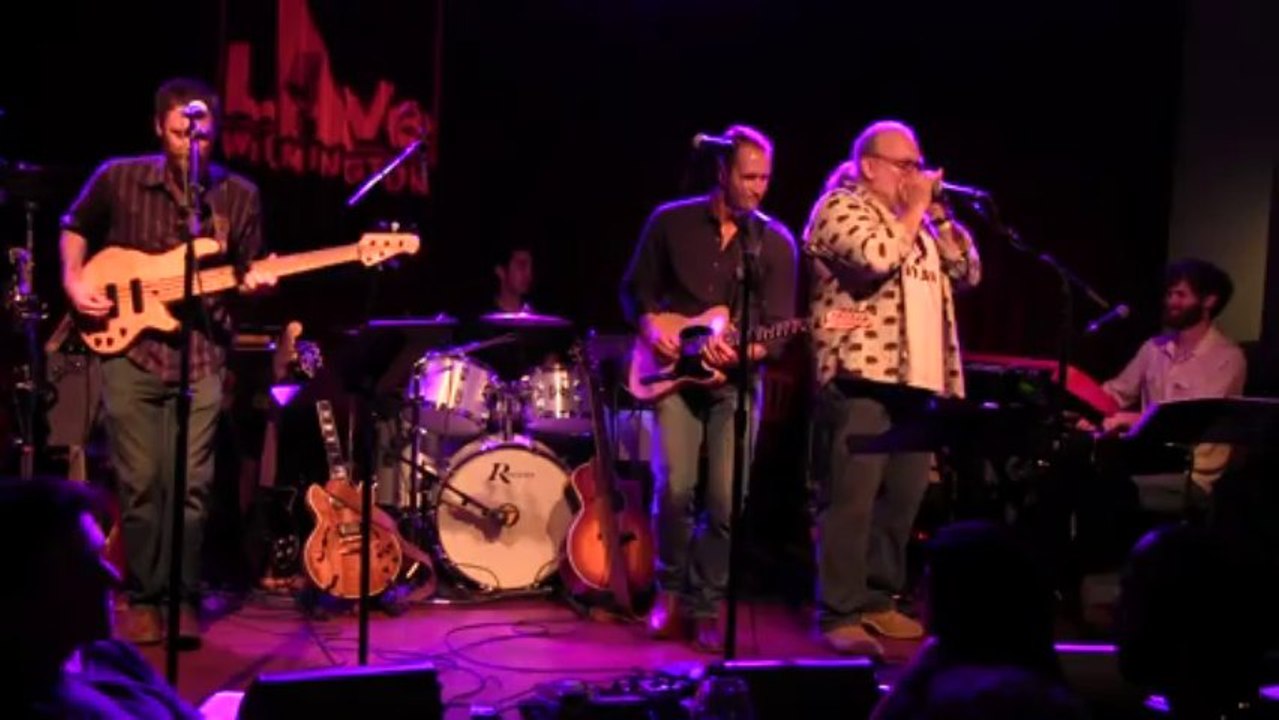 Bob Dylan's "It Takes A Lot To Laugh, It Takes A Train To Cry" by Love Minus Zero & Friends [Cover]