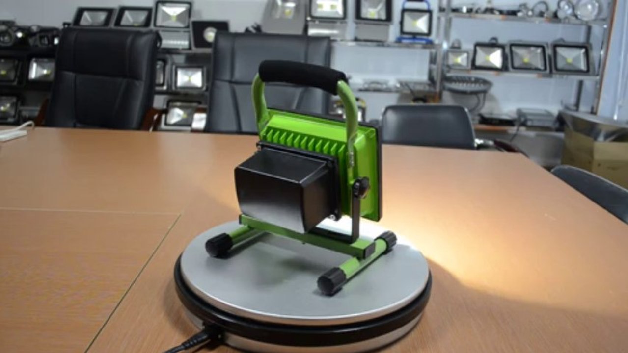 rechargeable portable led flood light 20w