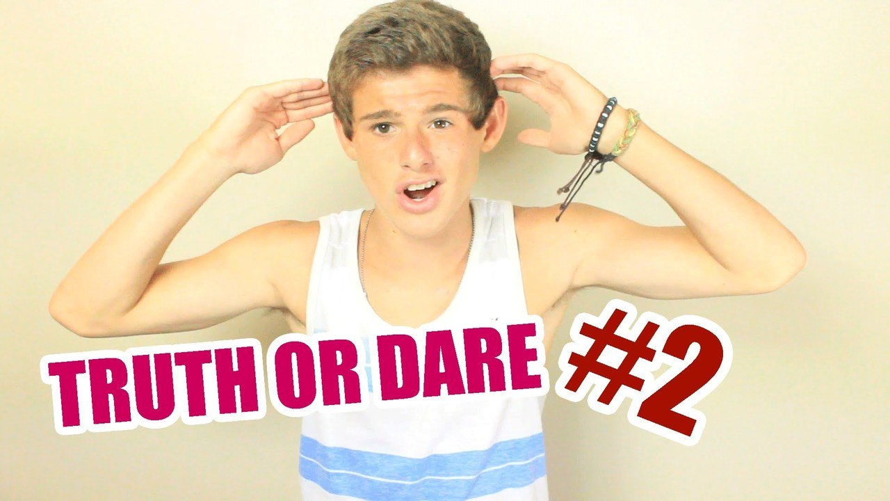SINGING ONE DIRECTION IN PUBLIC!?