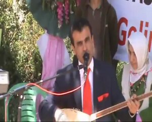 aşık turan dilleri ne güzel.wmv