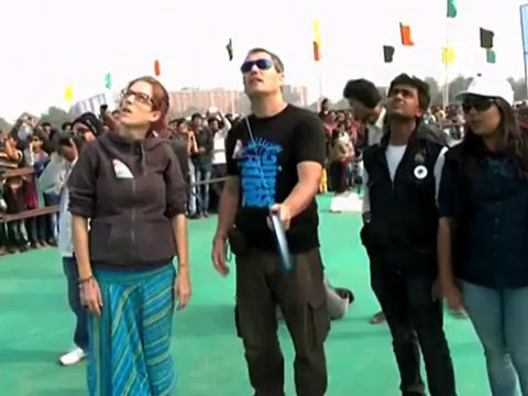 Раненых птиц в Индии спасают волонтёры