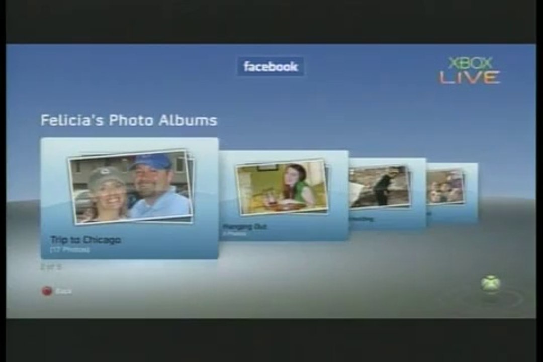 Raiden III Digital Edition - Facebook et Twitter sur Xbox 360