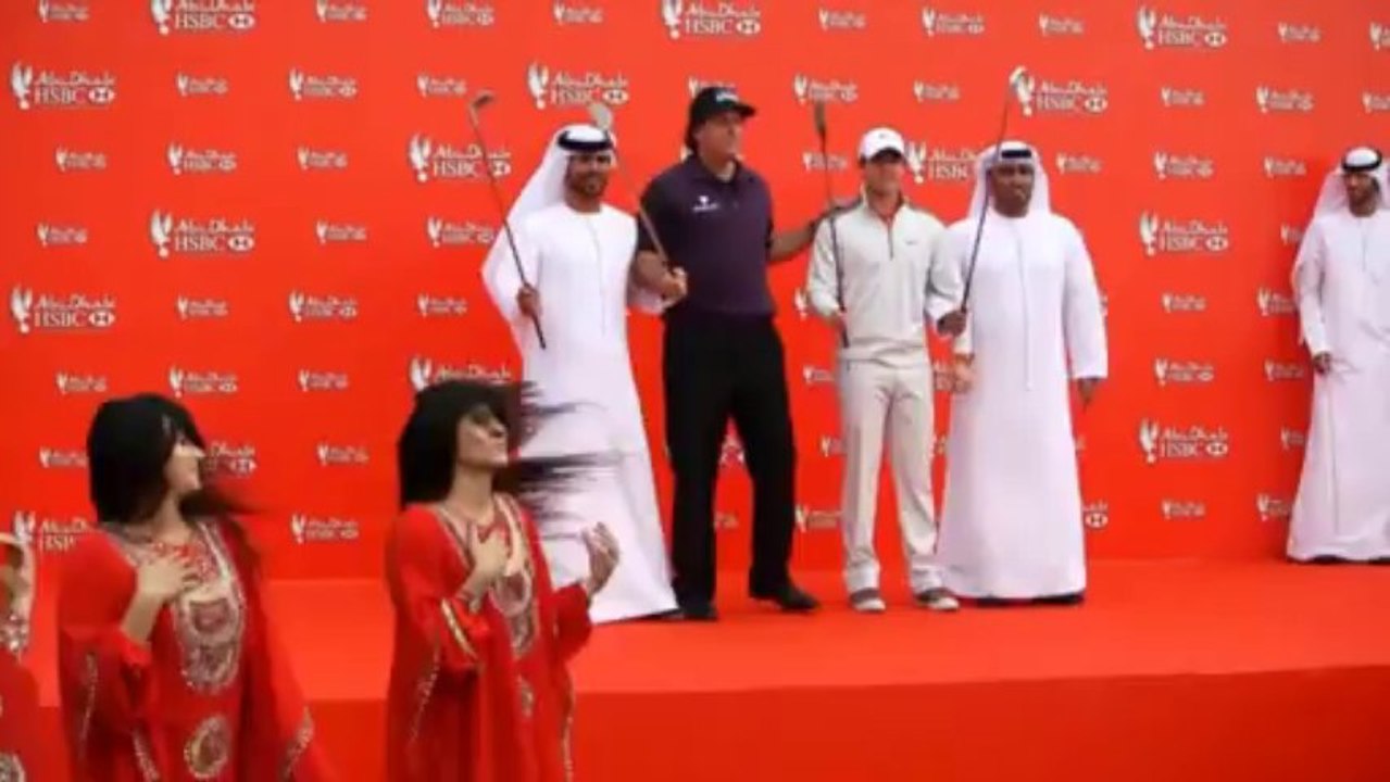 Tanzeinlage von McIlroy und Mickelson