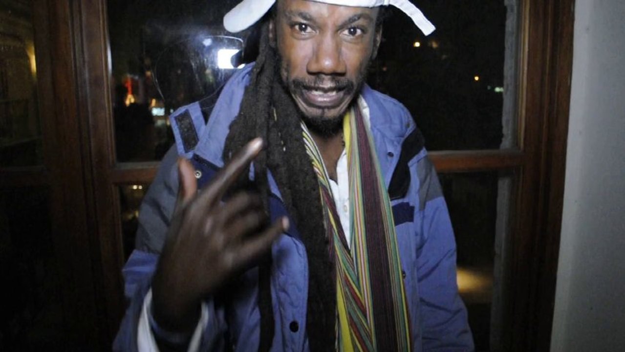 Homeless rapper illest freestyle @indylifetv@gmail.com