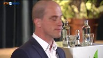 PvdA-leider Diederik Samsom beleeft lastige avond in Middelstum - RTV Noord