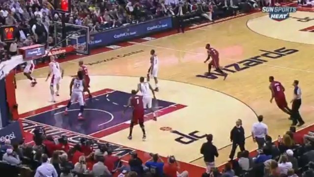 Lebron James dunks on Marcin Gortat