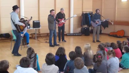 Le Touquet : Les Mauvaises langues, en concert dans une école
