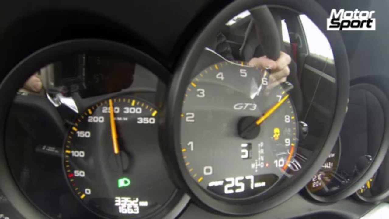 La nouvelle Porsche 911 GT3 à 300 km/h !