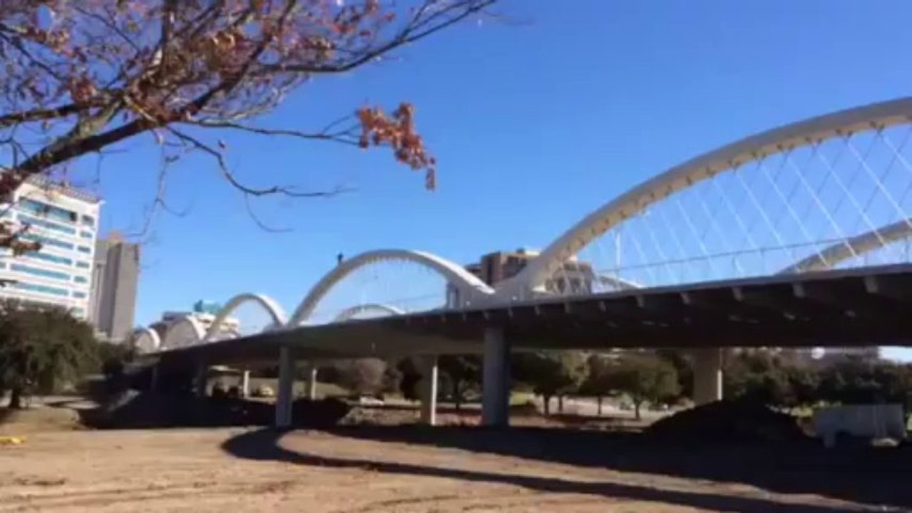 Un vélo sur un pont au Texas