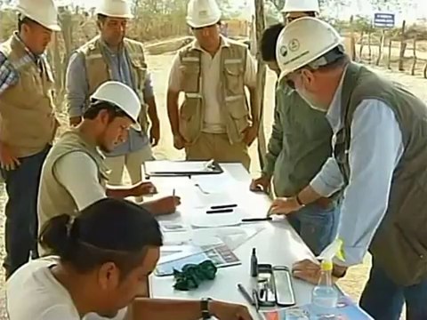 В Перу случайно обнаружили 1000-летние могилы