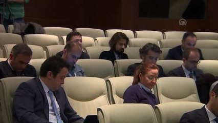 Arınç: ''Kamu kurumlarının o bankalarda parası yoktur" -