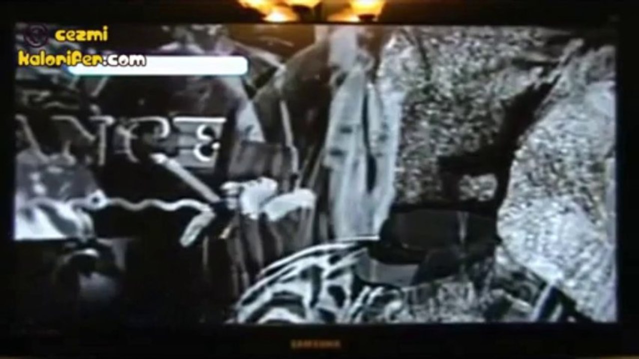 1928'de çekilen Charlie Chaplin Filmindeki Cep Telefonu