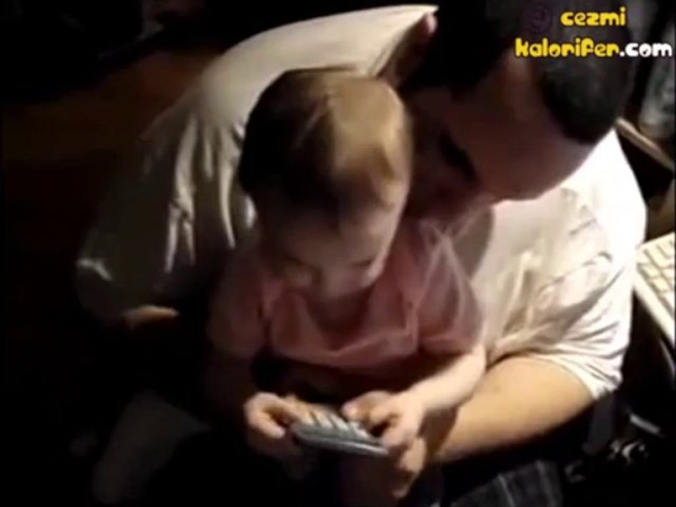 Bebeğin İlk Kelimesi ! Oh Shit