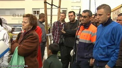 Télécharger la video: Andalucía contra la suspensión de ley 'antidesahucios'