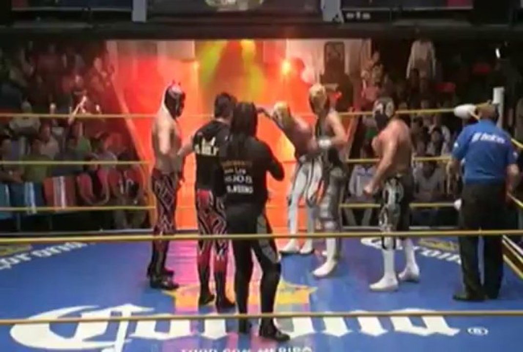 Máscara Dorada, Mistico, Valiente vs Averno, Ephesto, Mephisto