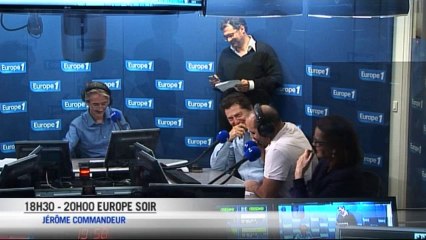 En planque devant chez les Ayrault