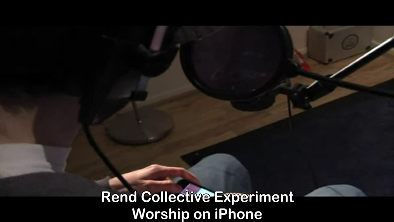 Rend Collective Experiment   Worship on iPhone (How Great Is Our God)[Legendado]