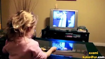 Büyüyüpte Küçülen İş Kadını