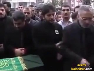 Nihat Doğan’dan Cenaze Namazı Şovu