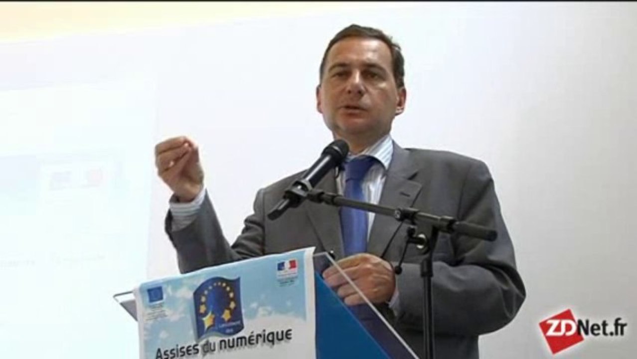 Éric Besson, secrétaire d'État à l'Économie numérique : « Il ne faut laisser personne à l'écart de la révolution numérique »