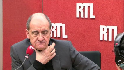 Festival de Cannes : Lescure concède que sa "relation" avec Hollande a pu jouer