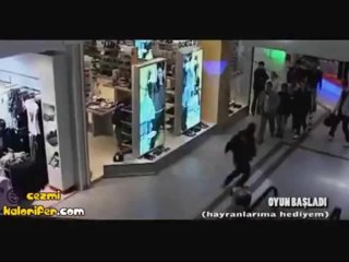 İsmail YK’nın Kısa Filmi (Hayranlarına Hediyesi)