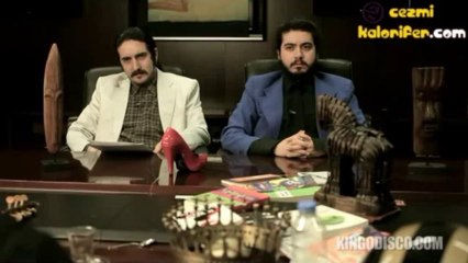 Neyin Peşindesin - Senaryo