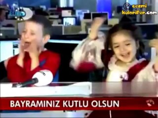 Canlı Yayında Spikerin Şımarık Çocukla Mücadelesi