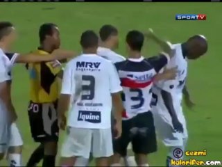 Moonwalk Yaparak Hakemi Protesto Etmek