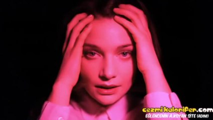 Işığa Göre Değişen İnsan Yüzü